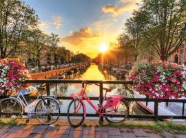 Beautiful sunrise over Amsterdam
