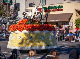 Know Your Destination – Rose Parade & Los Angeles Tour