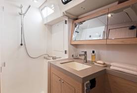 Bathroom of Sunsail yacht