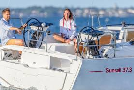 Sunsail 37.3 Layout
