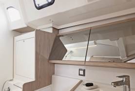 Sunsail 46.1 Shower