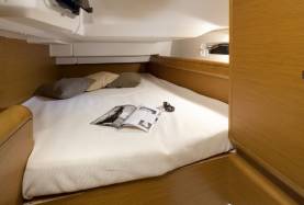 Sunsail 41 – 3 cabin Monohull