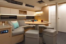 Sunsail 44.3 – 3 cabin