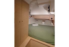 Sunsail 37.3 - aft cabin (starboard)