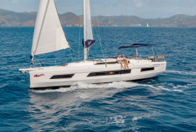 Moorings 41.3 Sailing