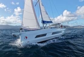 Sunsail 41.3
