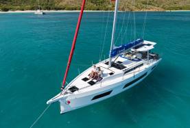 Sunsail 44.3