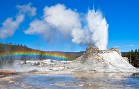 Yellowstone Geyser