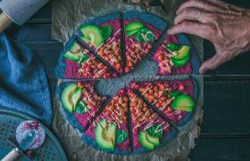 Vegan pizza dish