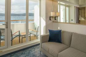 Ultramarine Balcony Suite (Double Bed)