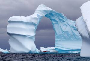 Antarctica by Helicopter: Icebergs, Mountains & Remote Lands