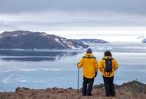 Antarctic Express: Crossing the Circle