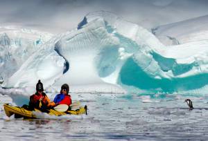 Antarctic Explorer: Discovering the 7th Continent (World Voyager)