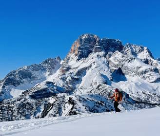 Your Complete Guide to Hiking in the Italian Dolomites: What to Know Before You Go