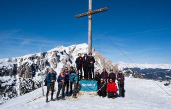 Snowshoeing in the Dolomites – Premium Adventure