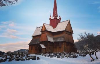 Cross-Country Skiing in Venabu