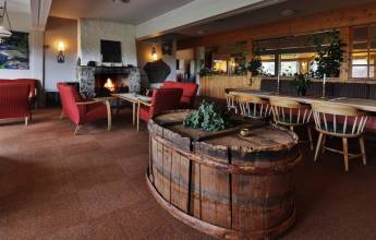 Cross-Country Skiing in Venabu