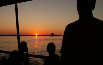 Botswana & Zimbabwe Lodge Safari