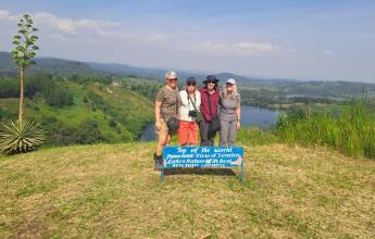 Chimps & Gorillas of Uganda