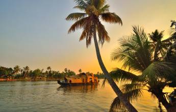 Cycle the Coast of Kerala