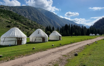 Djety Oguz Yurt Camp, Kyrgyzstan