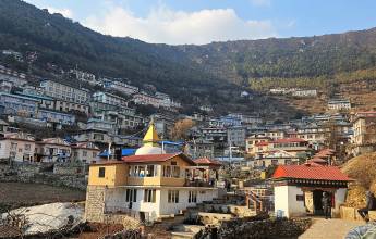 Everest Treks in Comfort