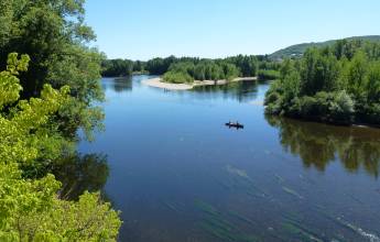 Canoeing on the Dordogne