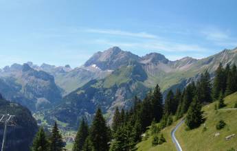 Classic Swiss Alps Walk