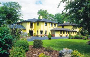 Unspoilt Ring of Kerry Cycling