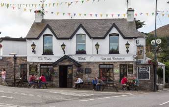 Unspoilt Ring of Kerry Cycling