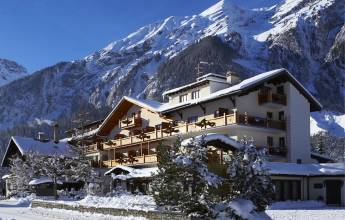 Alfa Soleil Hotel, Kandersteg in winter