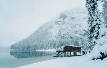 Snowshoeing in the Dolomites – Premium Adventure