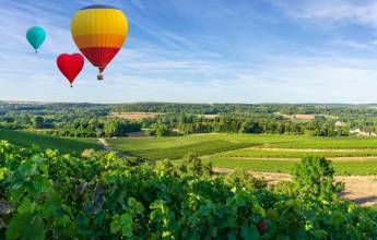 hot-air-balloon-champagne