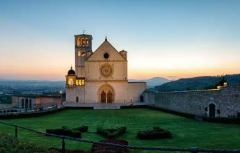 Walking in Rome, Assisi and Umbria – Premium Adventure