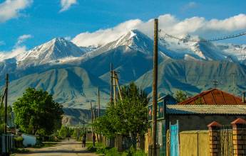 Kyrgyzstan Walking Explorer