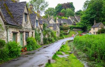 Cycle the Cotswolds: Oxford to Bath – Private Group Adventure