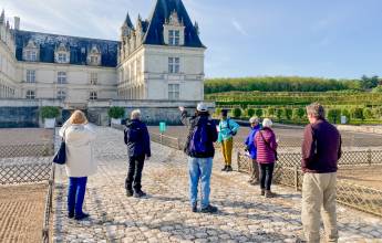 Loire Valley: Walks, Wine & Chateaux