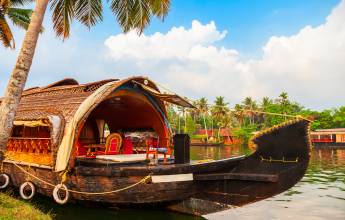 Discover South India – Premium Adventure