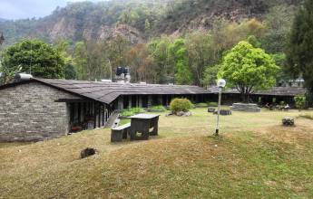 Annapurna to Chitwan: Walks & Wildlife