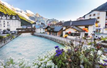Tour du Mont Blanc Hotel Trek
