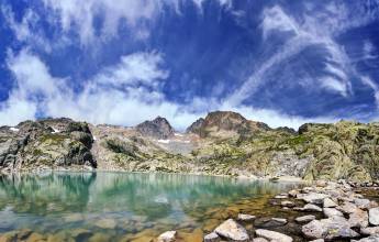 Tour du Mont Blanc Hotel Trek