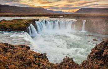 Iceland Circumnavigation: Helicopters, Glaciers and Volcanoes
