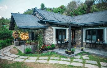 Hiking the Kathmandu Valley Add-on Tour