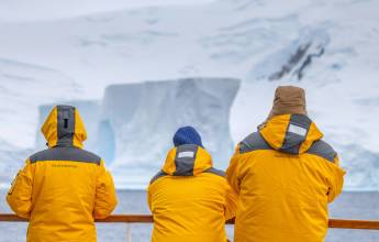 Antarctica by Helicopter: Crossing the Circle and the Peninsula