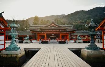 Signature Japan | Through Temples & Time
