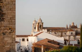 Signature Portugal | Among the Whitewashed Hills