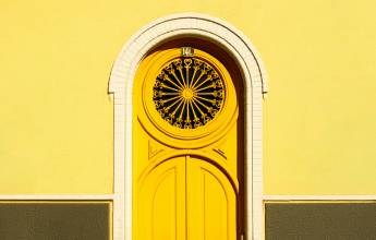 Signature Portugal | Among the Whitewashed Hills