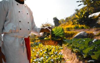 Signature Nepal & Bhutan | Peaks & Prayer Flags