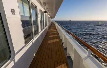 Scotland to Spitsbergen: Puffins, Sea Ice and Wildlife