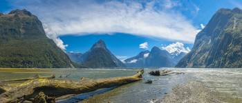 panoramaudsigt over Milford Sound, Sydøen, New Zealand